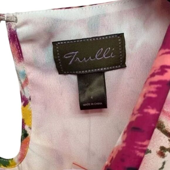 Trulli Dress Multicolor Floral Print Keyhole Pockets Lined One Short Sleeve 4‎ - Picture 7 of 8